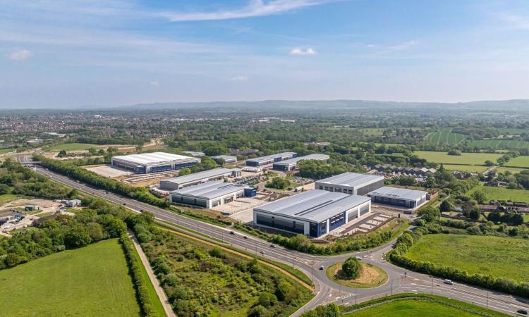 Panattoni continues to support EVRi’s expansion with fourth UK logistics facility at Panattoni Park Burgess Hill